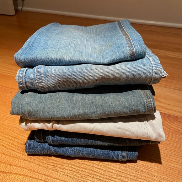 Bundle of 6 pairs of boys jeans size 10. Excellent used condition - Picture 2 of 14